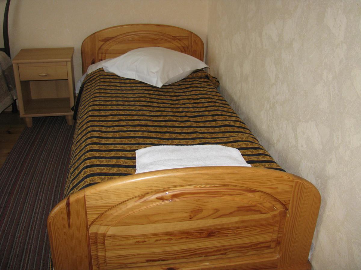 Motel Piligrimo Uzeiga Kadares Exterior foto
